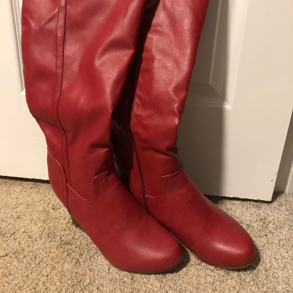 Womens Regular Round Toe Mid-Calf Wedge Boots